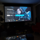 Una pantalla de Disney Plus con la película Rogue One con el proyector Epson EF-12